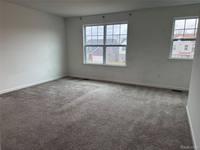 9480 White Tail Drive, Ypsilanti Charter Township, MI 48197