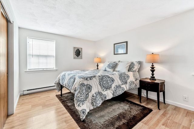 35 Ashumet Rd 12A, Mashpee, MA 02649