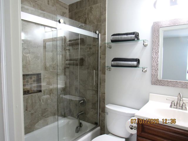 1804 Oslo Court, Mundelein, IL 60060