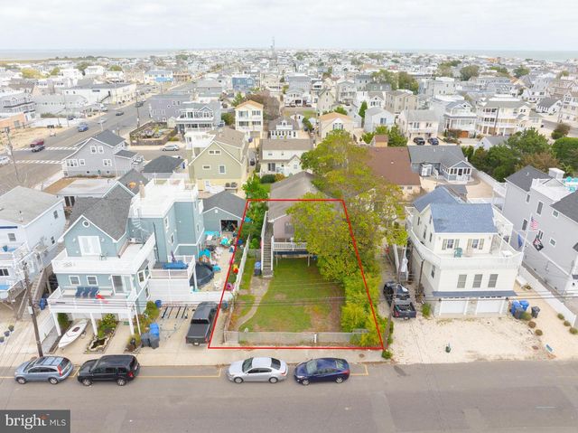 221 11TH ST., Beach Haven, NJ 08008