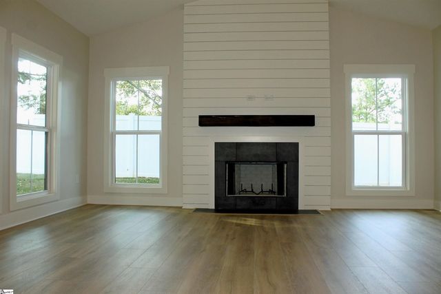 207 Palmetto Farms Way, Pelzer, SC 29669