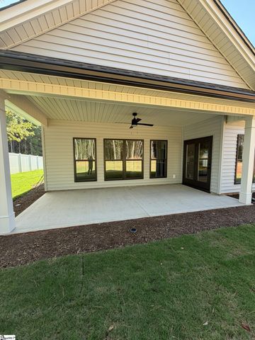 207 Palmetto Farms Way, Pelzer, SC 29669