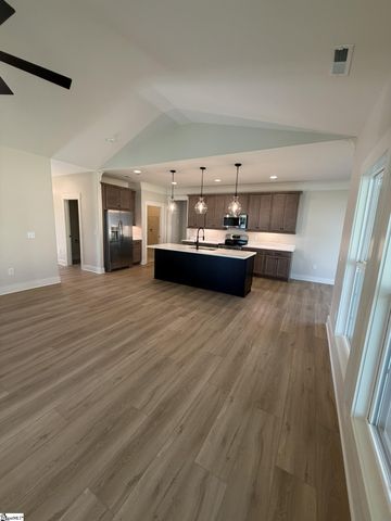 207 Palmetto Farms Way, Pelzer, SC 29669