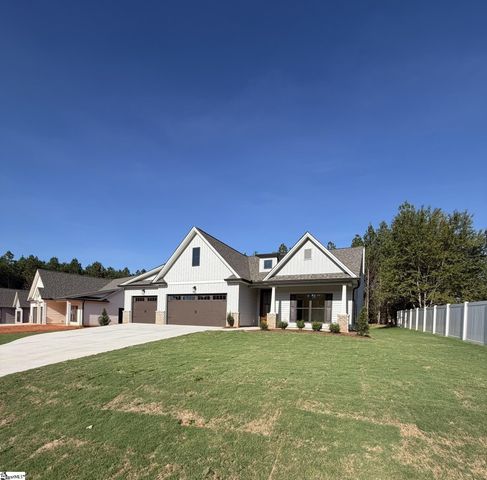 207 Palmetto Farms Way, Pelzer, SC 29669