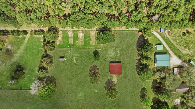 872 Four Notch Road, Huntsville, TX 77340