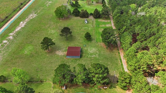 872 Four Notch Road, Huntsville, TX 77340