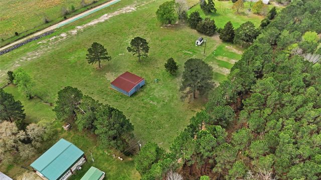 872 Four Notch Road, Huntsville, TX 77340