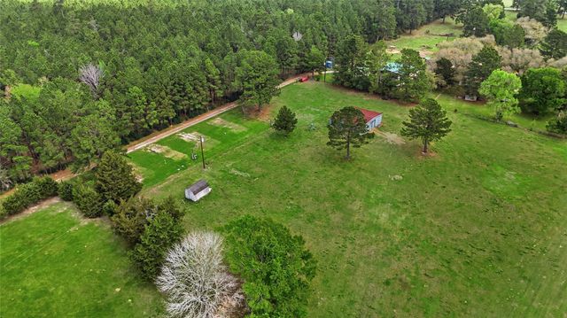 872 Four Notch Road, Huntsville, TX 77340