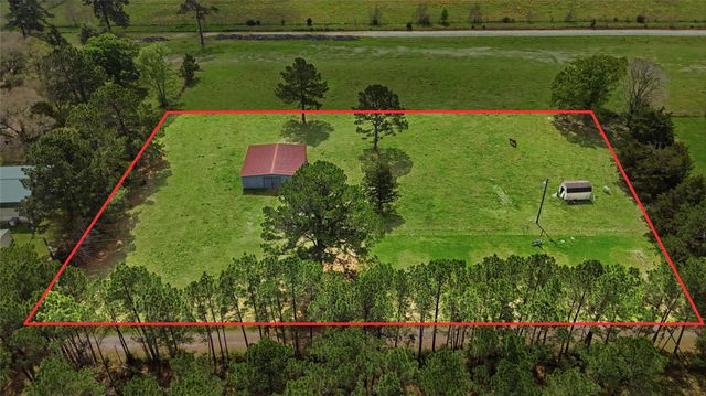 872 Four Notch Road, Huntsville, TX 77340