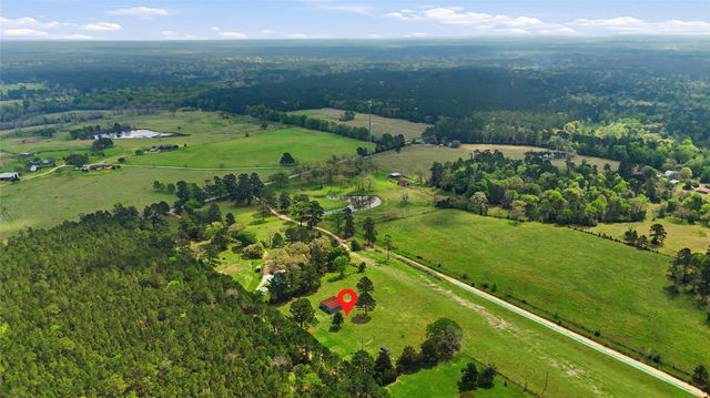 872 Four Notch Road, Huntsville, TX 77340