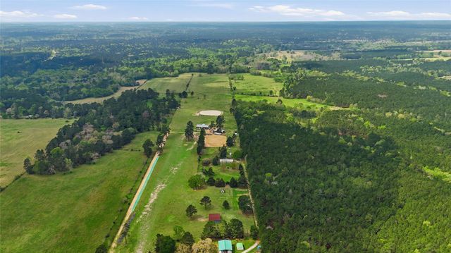 872 Four Notch Road, Huntsville, TX 77340