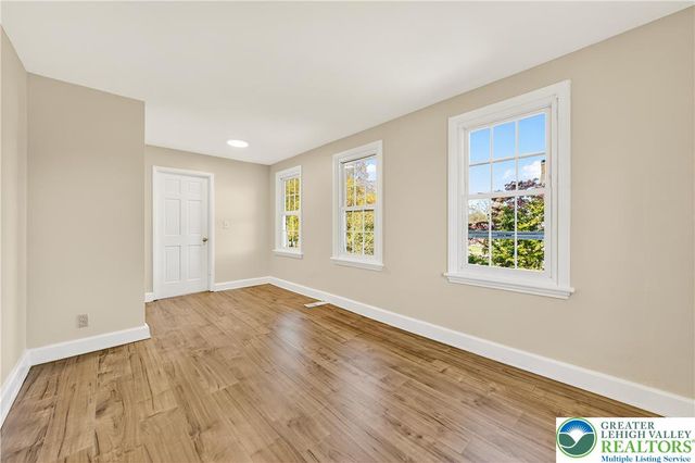 1740 Butztown Road, Bethlehem City, PA 18017