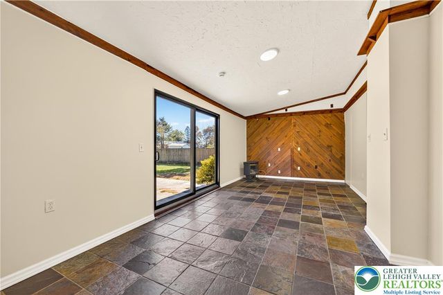 1740 Butztown Road, Bethlehem City, PA 18017