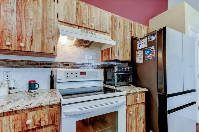 10290 OASIS PALM DRIVE, Tampa, FL 33615