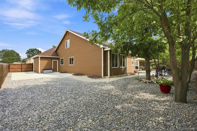 9455 Webster Way, Broomfield, CO 80021