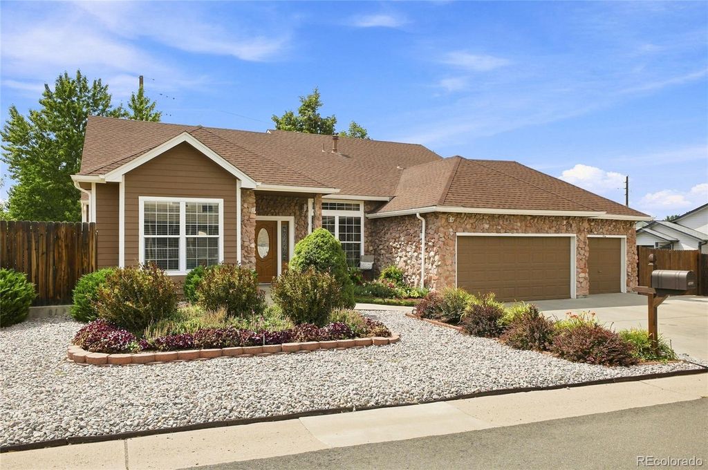 9455 Webster Way, Broomfield, CO 80021