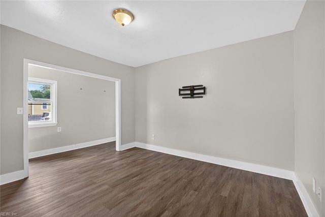 1108 N Mallory ST, Hampton, VA 23663