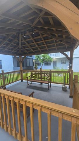 13500 NE 3rd Court 416, North Miami, FL 33161
