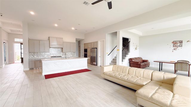 5918 Emerald Ranch Lane, Fulshear, TX 77441