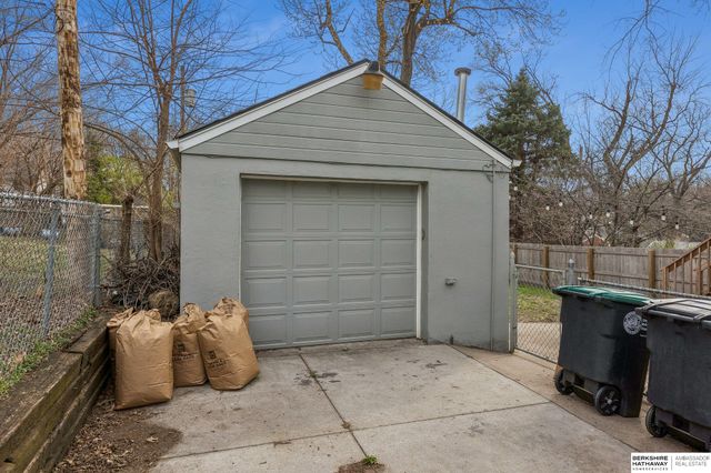 6111 Spaulding Street, Omaha, NE 68104