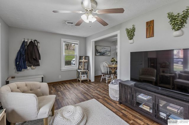 6111 Spaulding Street, Omaha, NE 68104