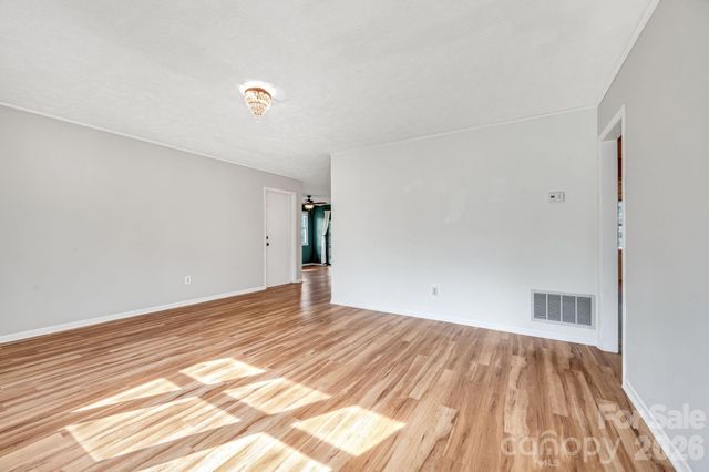 28 Westview Lane, Weaverville, NC 28787