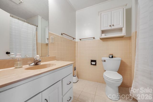 28 Westview Lane, Weaverville, NC 28787