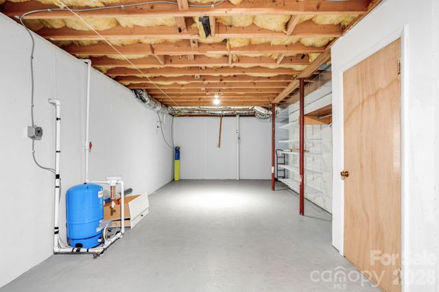 28 Westview Lane, Weaverville, NC 28787