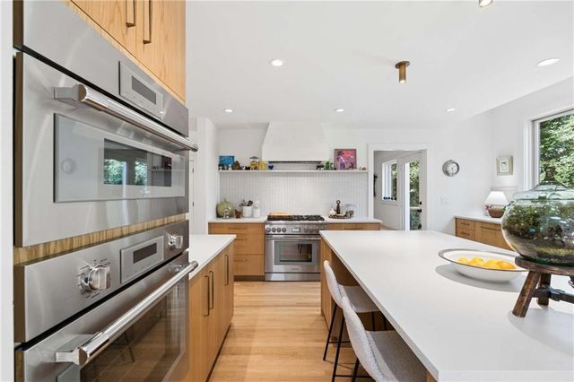 2014 N Ponce De Leon Avenue NE, Atlanta, GA 30307