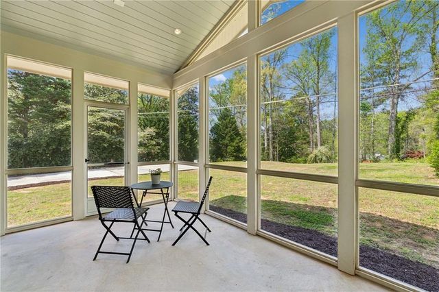 2014 N Ponce De Leon Avenue NE, Atlanta, GA 30307