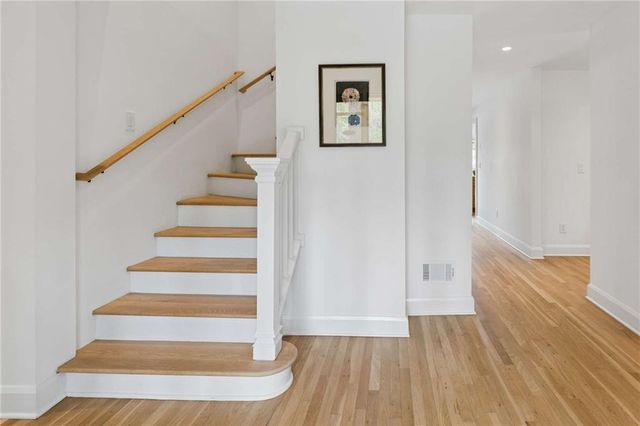 2014 N Ponce De Leon Avenue NE, Atlanta, GA 30307