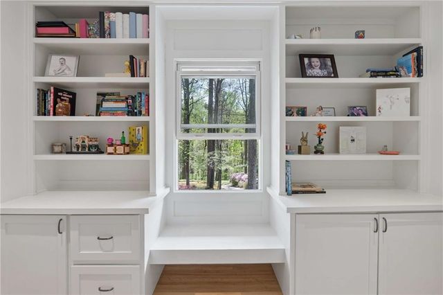 2014 N Ponce De Leon Avenue NE, Atlanta, GA 30307