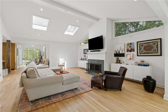 2014 N Ponce De Leon Avenue NE, Atlanta, GA 30307