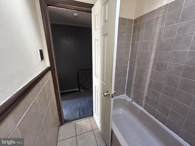 2612 S ROBINSON ST, Philadelphia, PA 19142