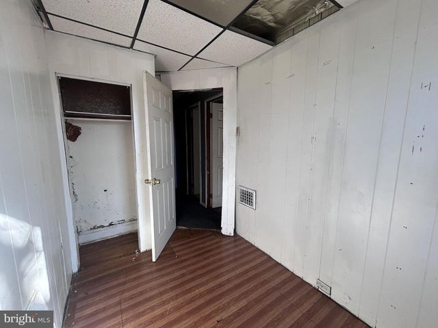 2612 S ROBINSON ST, Philadelphia, PA 19142