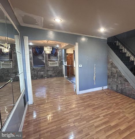 2612 S ROBINSON ST, Philadelphia, PA 19142