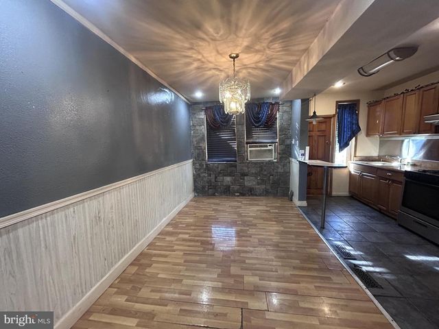 2612 S ROBINSON ST, Philadelphia, PA 19142