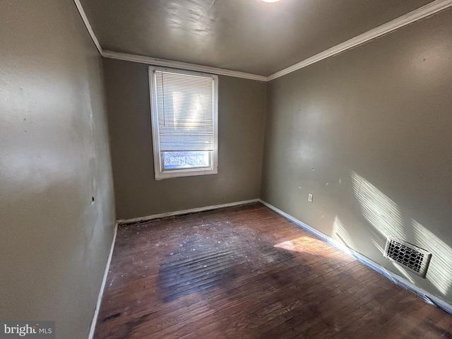 2612 S ROBINSON ST, Philadelphia, PA 19142