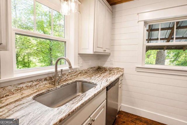 2087 Chatsworth Highway, Ellijay, GA 30540