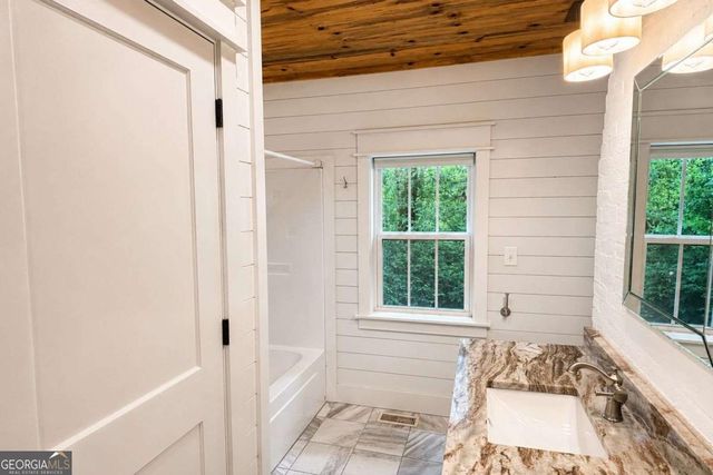 2087 Chatsworth Highway, Ellijay, GA 30540
