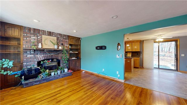 125 Revere Avenue, West Warwick, RI 02893