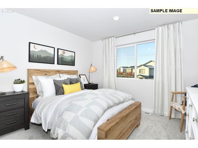 12700 Sw DOUBLETOP Dr, Beaverton, OR 97007