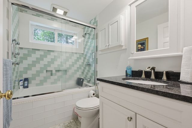 12 Cutter Dr, Plymouth, MA 02360
