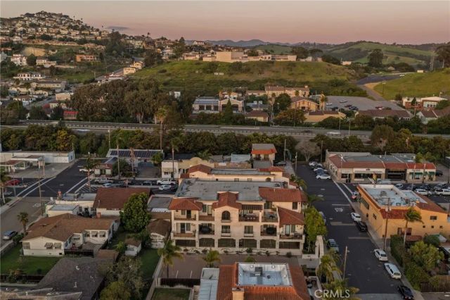 911 Price Street 5, Pismo Beach, CA 93449
