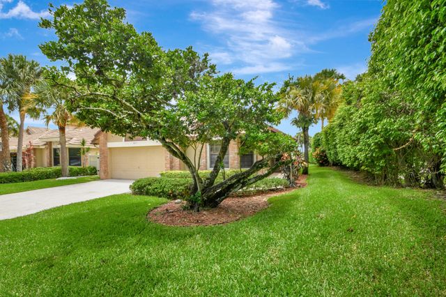 8071 Popash Court, Boynton Beach, FL 33472