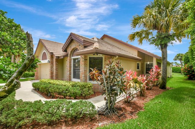 8071 Popash Court, Boynton Beach, FL 33472