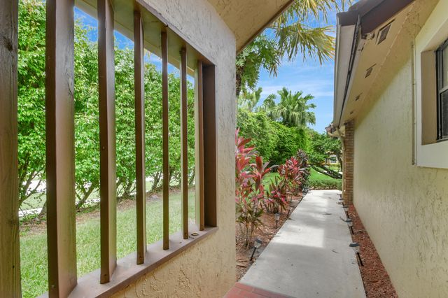 8071 Popash Court, Boynton Beach, FL 33472
