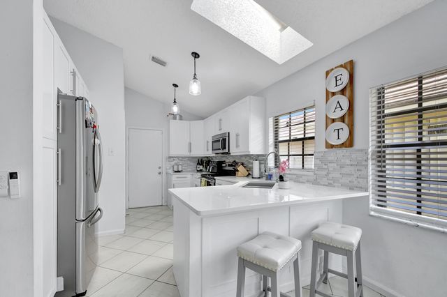 8071 Popash Court, Boynton Beach, FL 33472