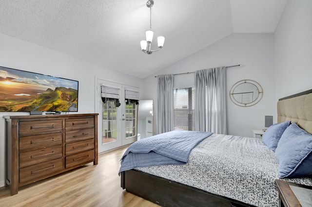 8071 Popash Court, Boynton Beach, FL 33472