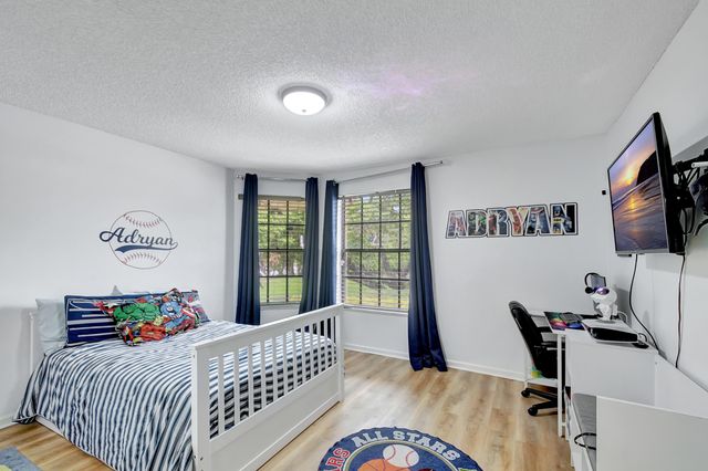 8071 Popash Court, Boynton Beach, FL 33472